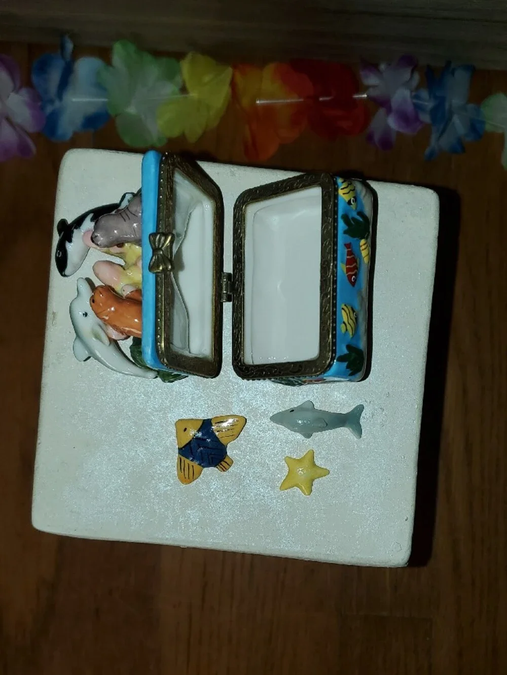 Underwater Ocean Scene Trinket Box with Orca, Dolphin, Seals